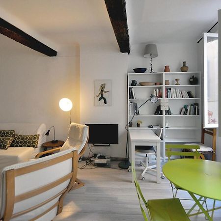 Apartment Near The Old Port Marseille Bagian luar foto